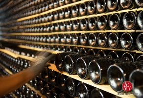 Juv&eacute; &amp; Camps investiga espusosos con levaduras aut&oacute;ctonas